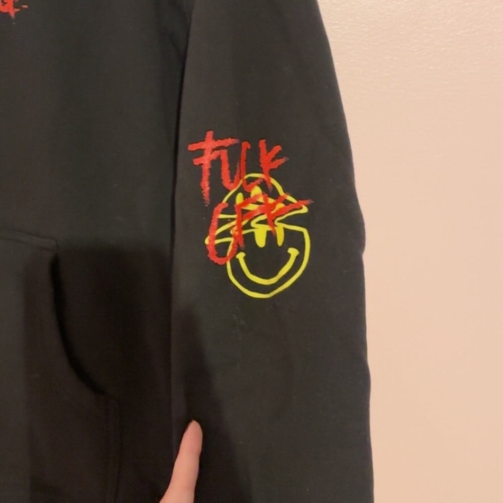 NWOT Unisex Broken Promises Karma Hoodie - Picture 13 of 17